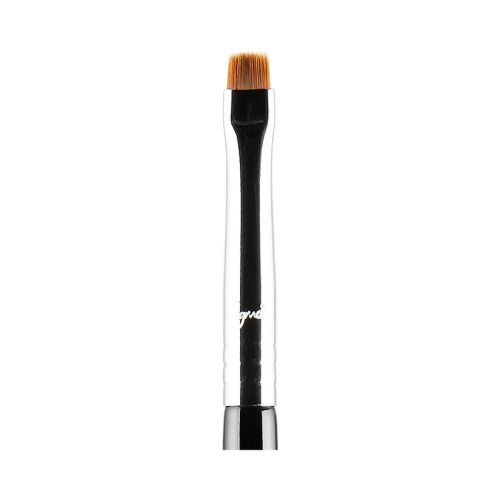 SIGMA BEAUTY L06 Precise Lip Line™ Brush - LAPOS AJAKFESTŐ ECSET